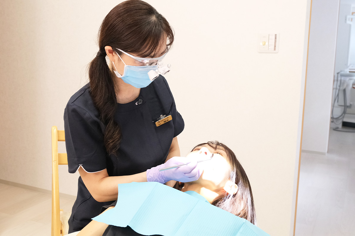 女性歯科医師による、やさしく細やかな診療